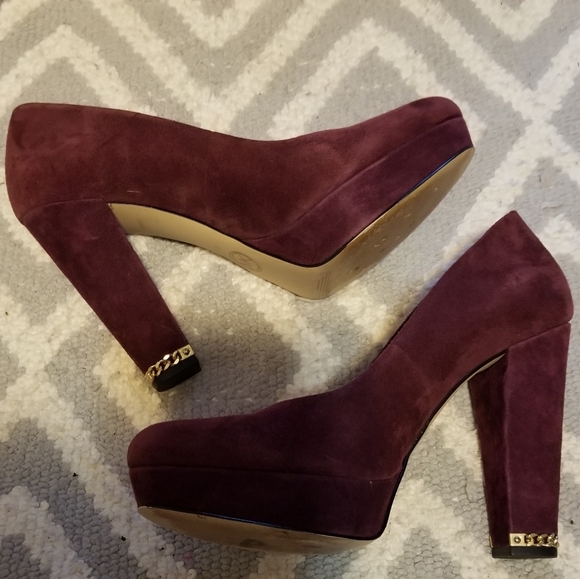Michael Kors Burgundy platform pump’s  are 1 inch platform just around 4 inches - Picture 1 of 14